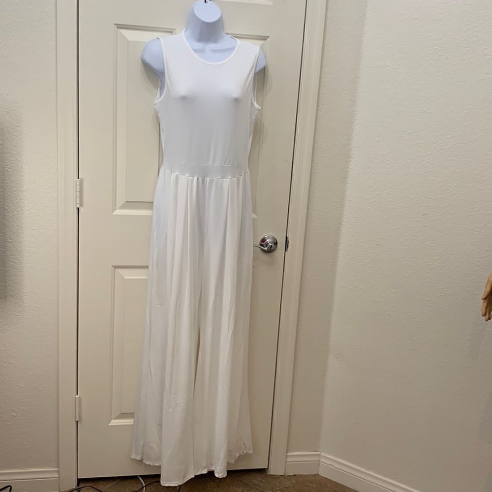 CBR White Pantsuit Jumpsuit Scoop Neck Zippered Back Flare Leg Cotton Polyester